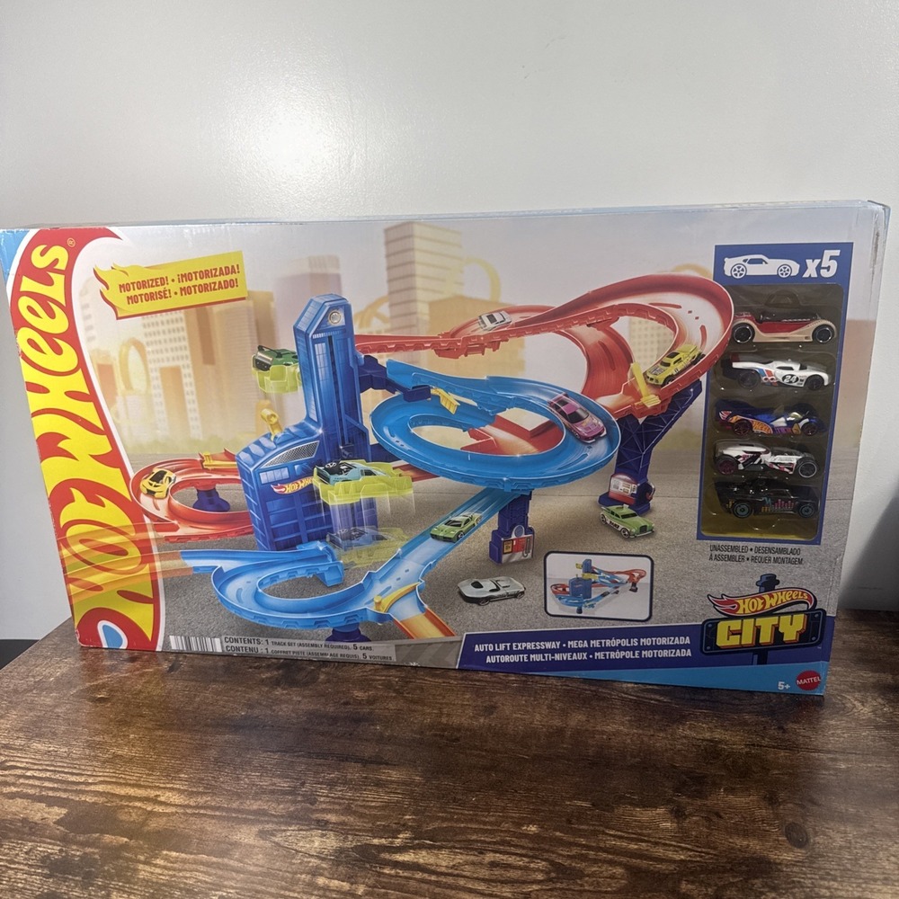 Hot Wheels Auto Lift Expressway Track and Toy Cars Playset City Motorized  1:64